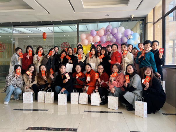 無懼無畏,精致又溫暖!——雷立行女神節日快樂